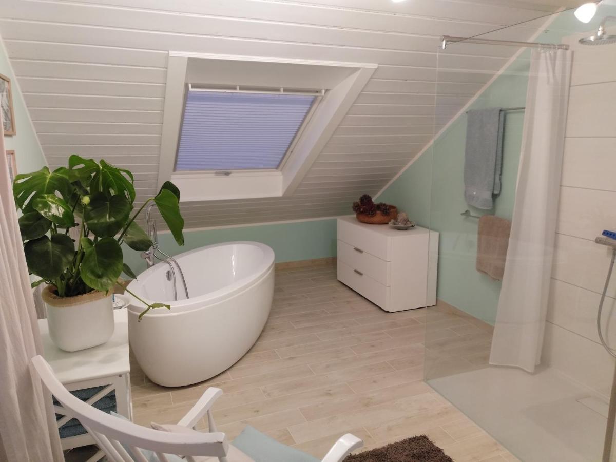 By Vollmer'S Komfortabel Und Chic Apartment Offenburg Bagian luar foto